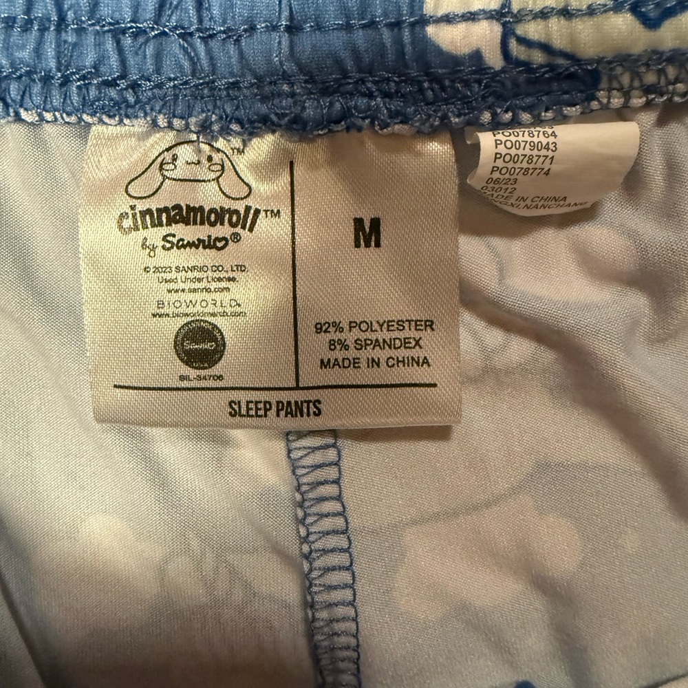 Like New Cinnamoroll Pajama Pants - Picture 3 of 4